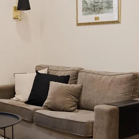 Vaksali Apartment! *